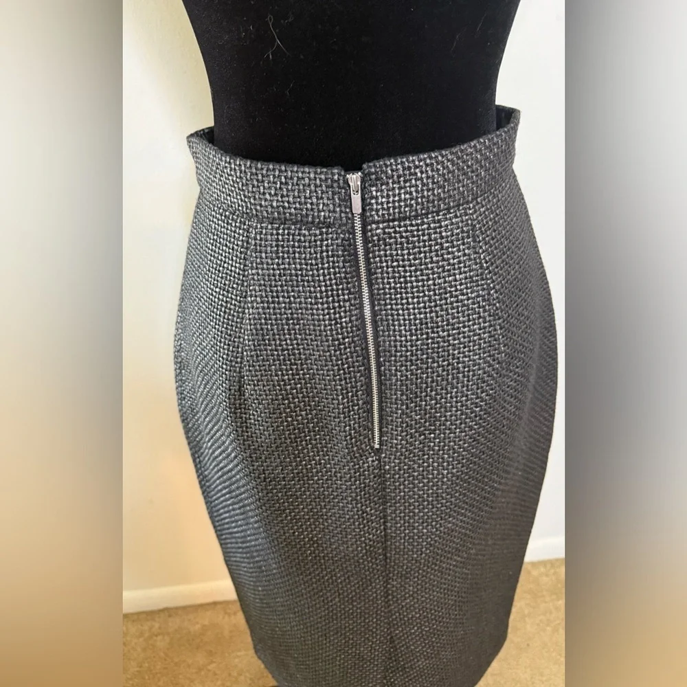 Banana Republic Dark Gray preppy Tweed Look pencil skirt lined zipper back 2 EC - Picture 6 of 10